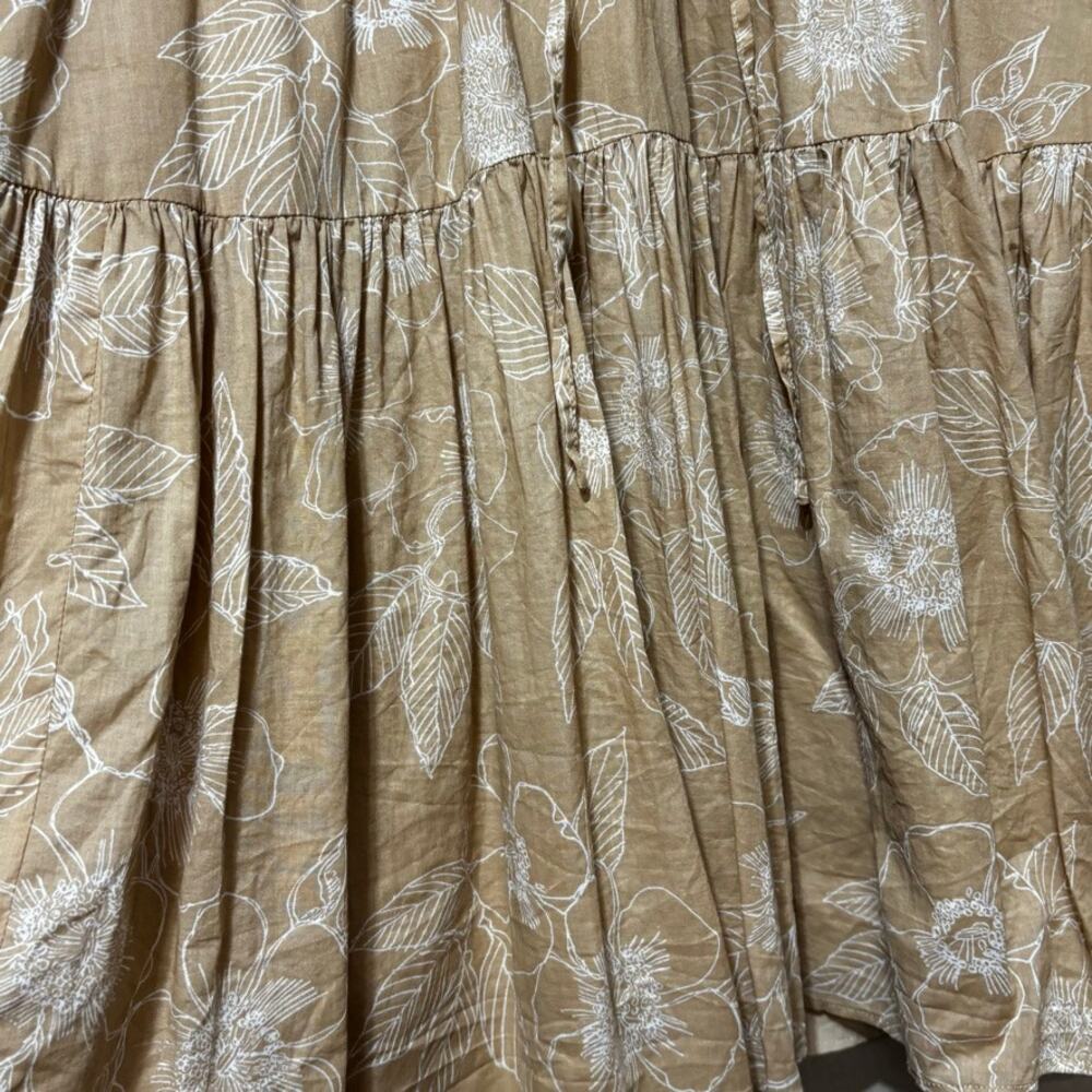 Tommy Hilfiger Tan Floral Tiered Dress Size 14 Surplice V-Neck Tie Waist Lined - Picture 2 of 9